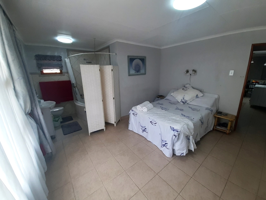 4 Bedroom Property for Sale in Aston Bay Eastern Cape